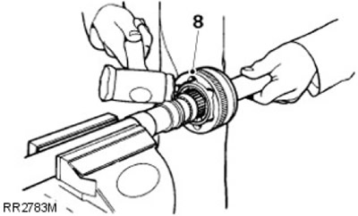 Передняя поворотная цапфа, шарнир равных угловых скоростей и втулка шарнирного пальца Defender 2007