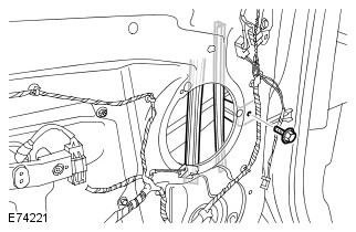 Стеклоподъемник и электродвигатель окна передней двери Freelander 2