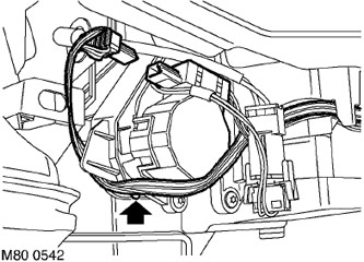 Электродвигатель вентиляционной решетки задней части салона Range Rover 3