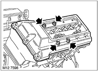 Верхняя крышка привода ГРМ Range Rover 3